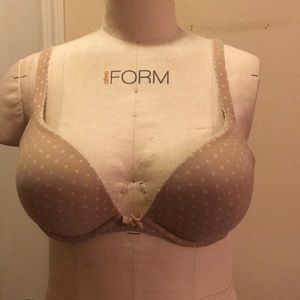 Victoria’s Secret bra size 38c